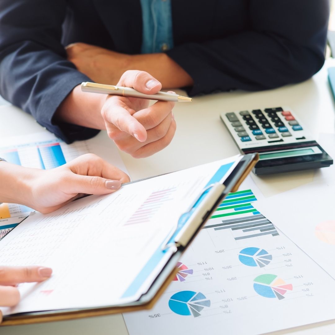 beauty products in from of custom packaging for fulfillment